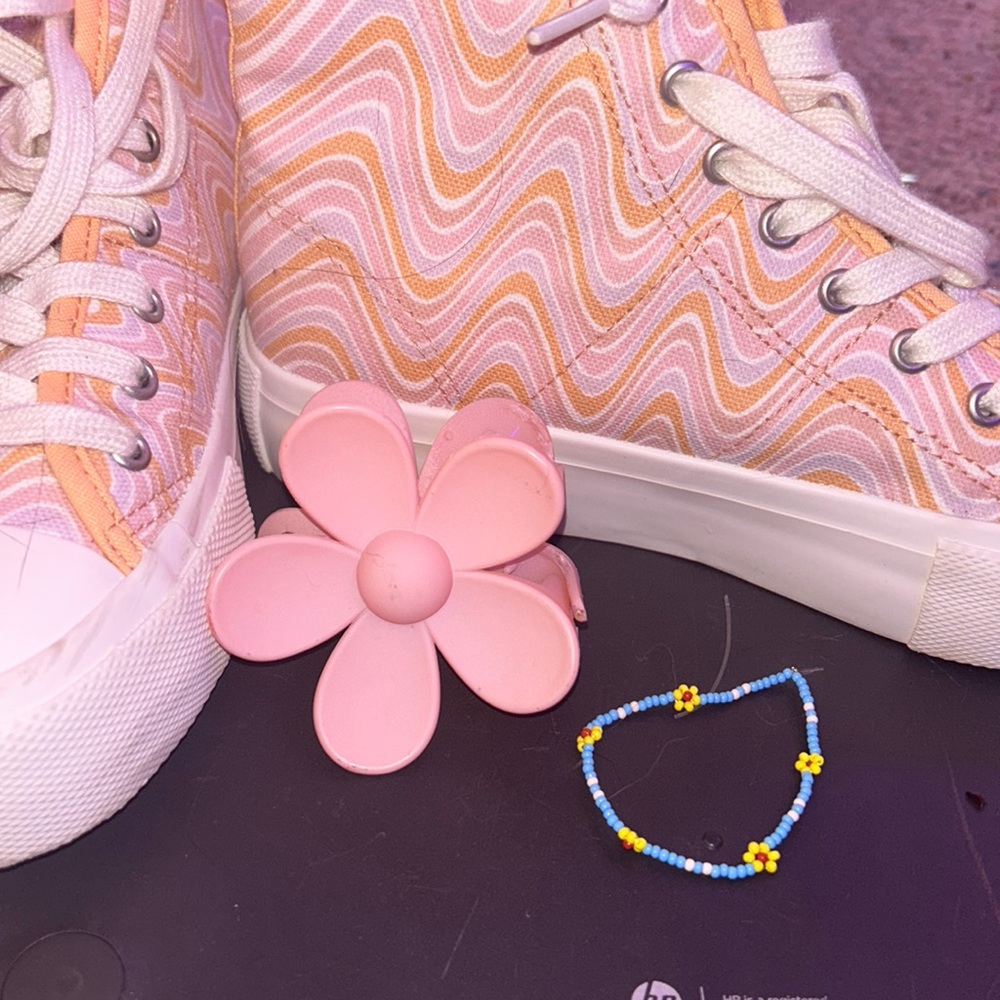 “Sunflowers and blue skies” diy bracelet $5